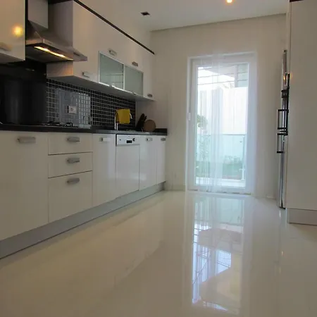 Gardenia H1 Side